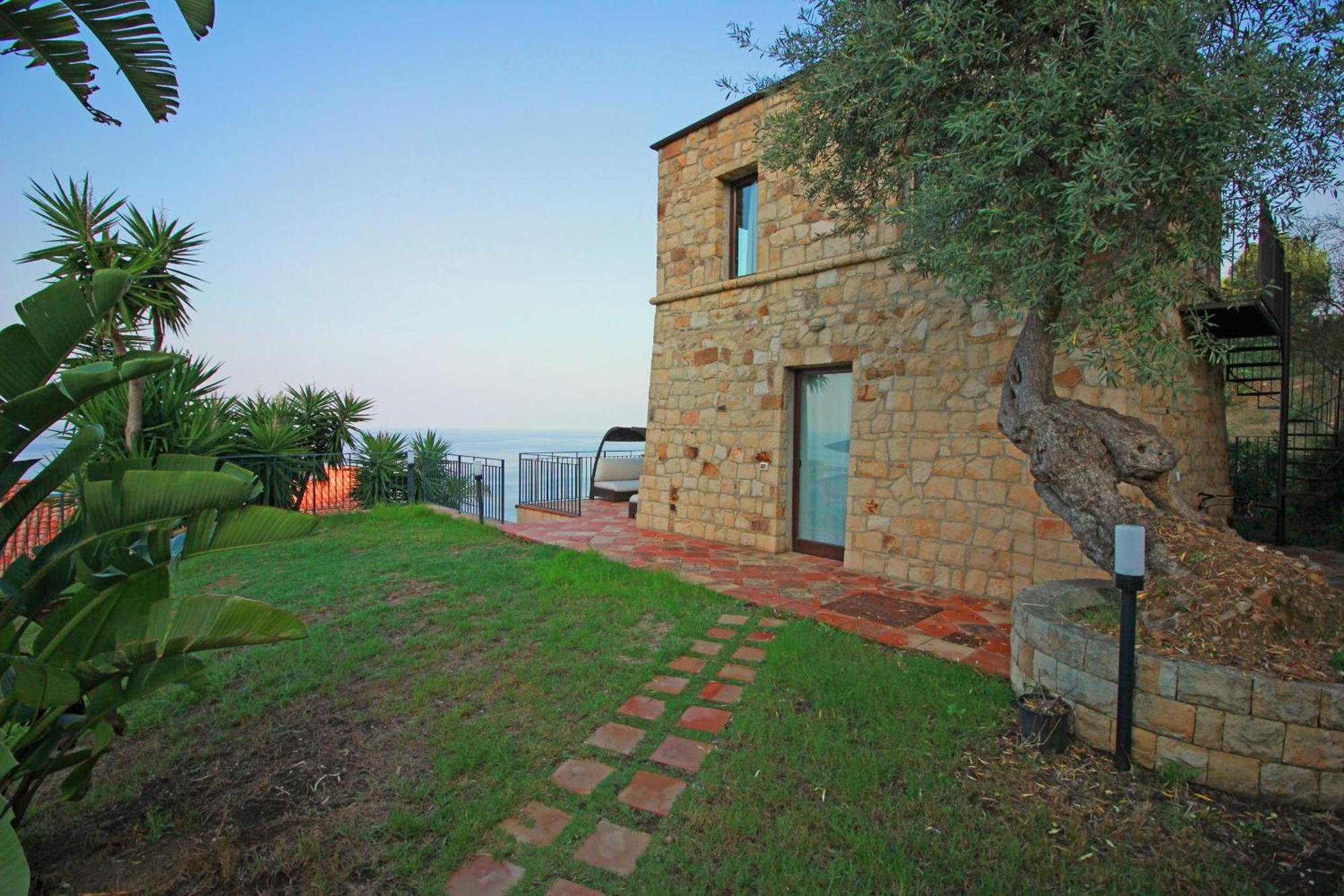 La Torre Di Magara By Wonderful Italy Apartman Cefalù Kültér fotó